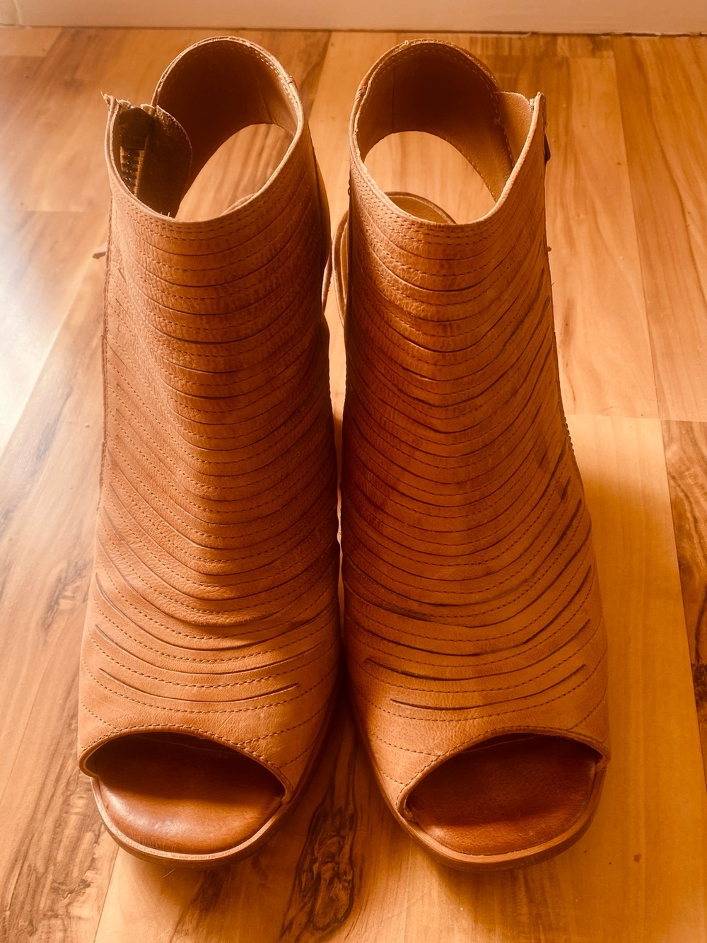 Paul Green Women's Tan Peep-Toe Ankle Booties Size 9